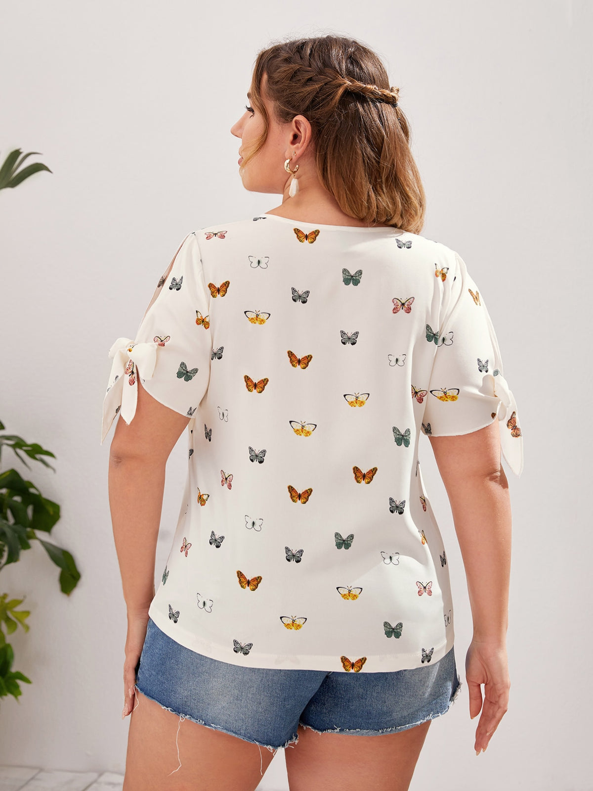 Blusa Feminina Estampa Borboleta Channel Plus Size