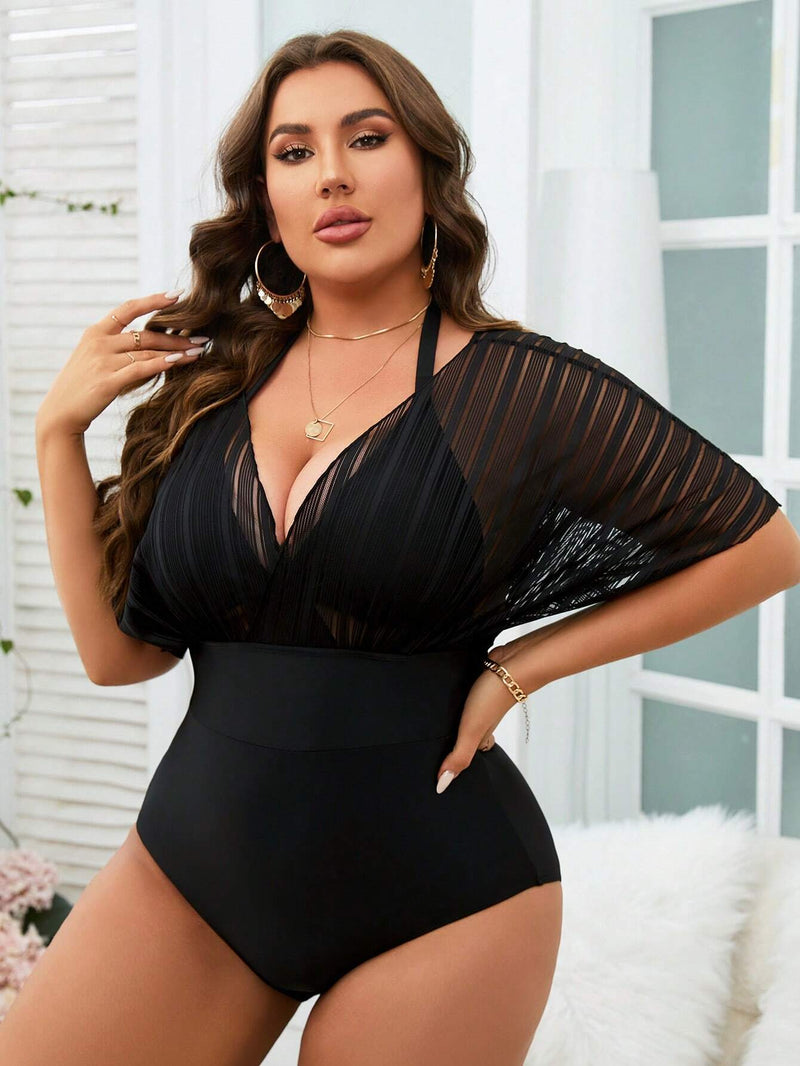 Maiô Feminino Preto com Manga Transparente Tânia Plus Size