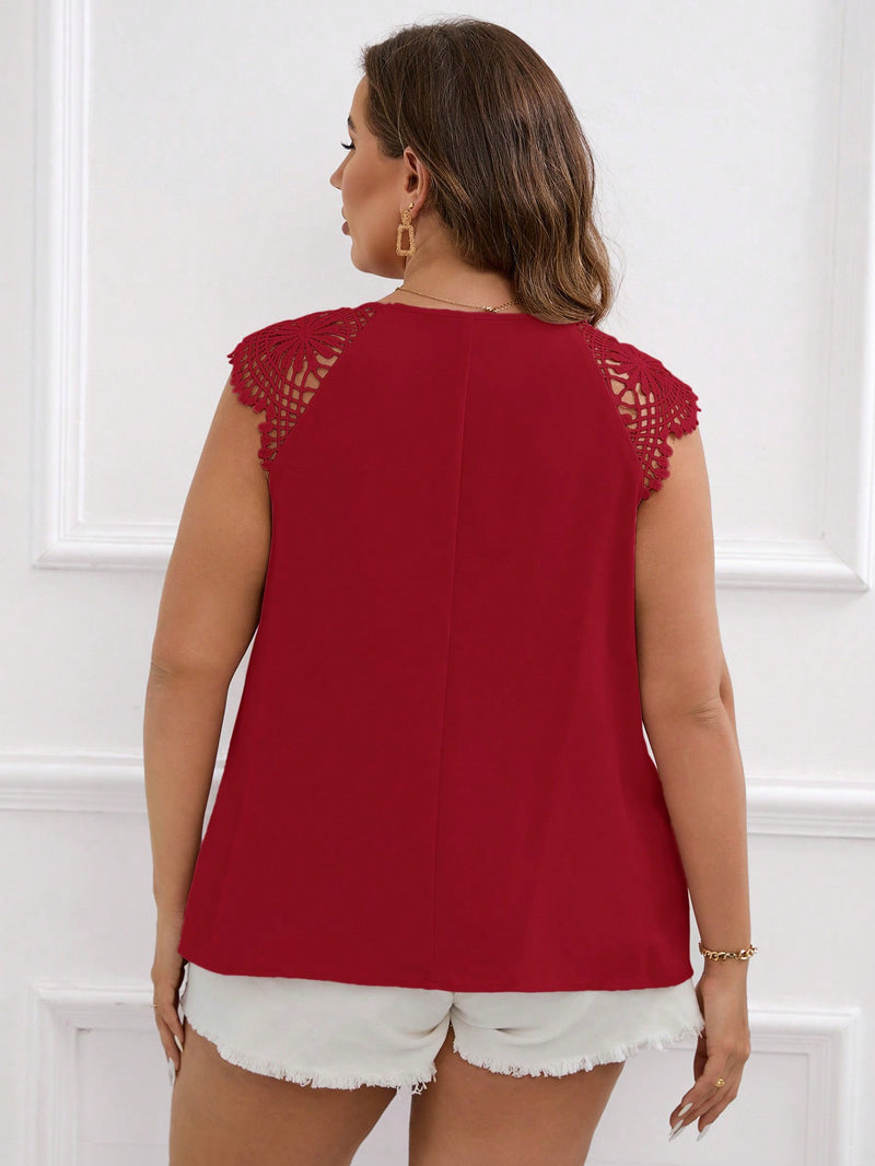 Blusa Feminina cm detalhe de renda no ombro Cecilia Plus Size