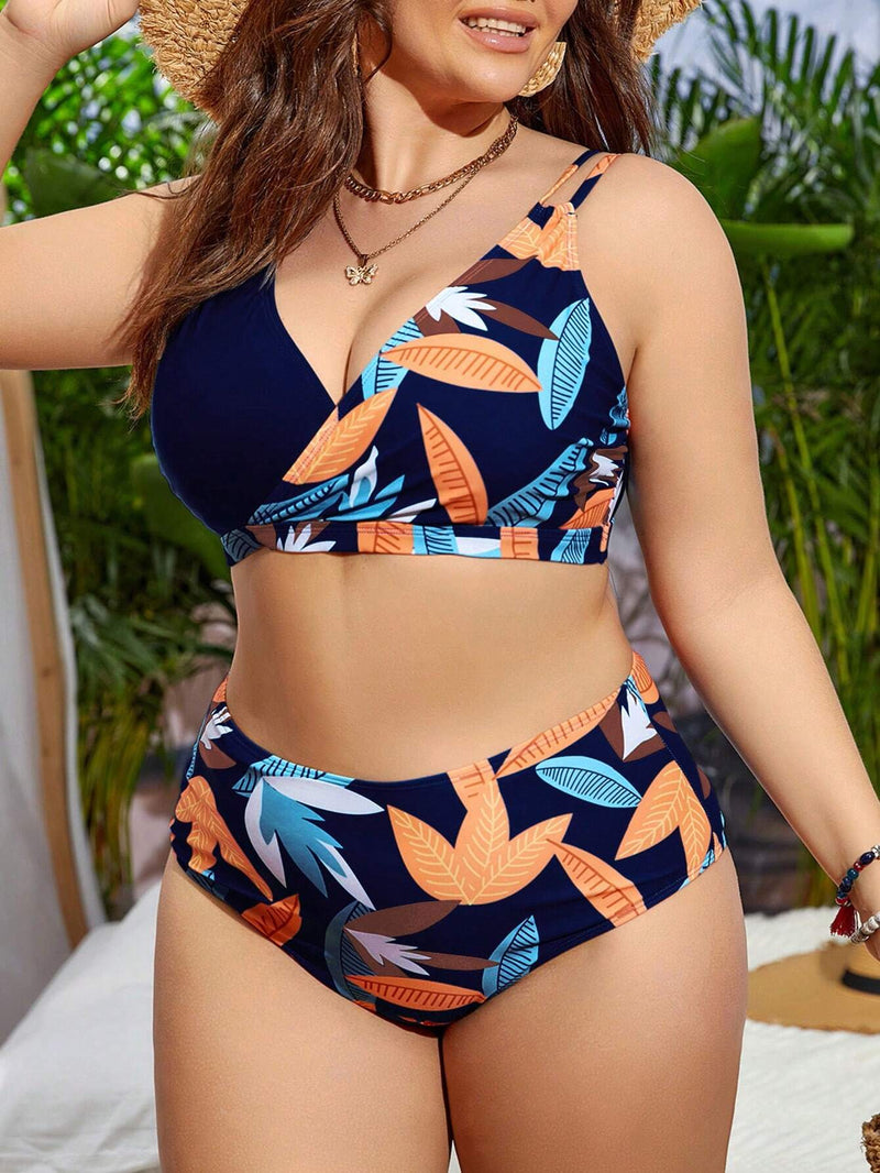 Biquíni Feminino Estampa Tropical com Cintura Alta Isabella. Plus Size