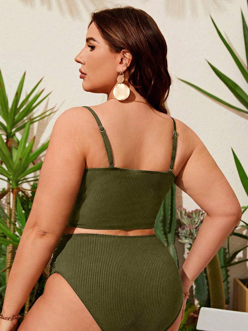 Biquíni Feminino com Top Estruturado Marianne. Plus Size