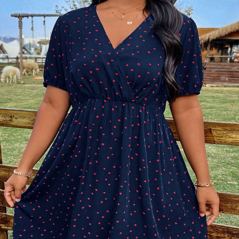 Vestido Elegante Plus Size com Cintura Acentuada e Estampa Sutil