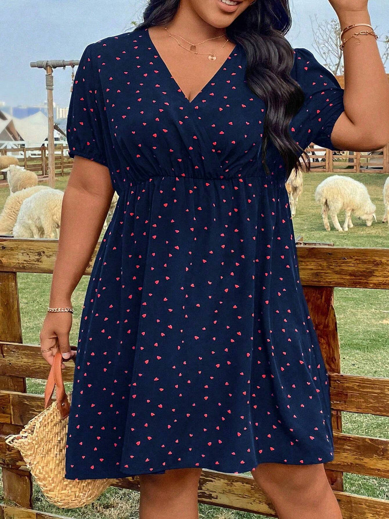 Vestido Elegante Plus Size com Cintura Acentuada e Estampa Sutil