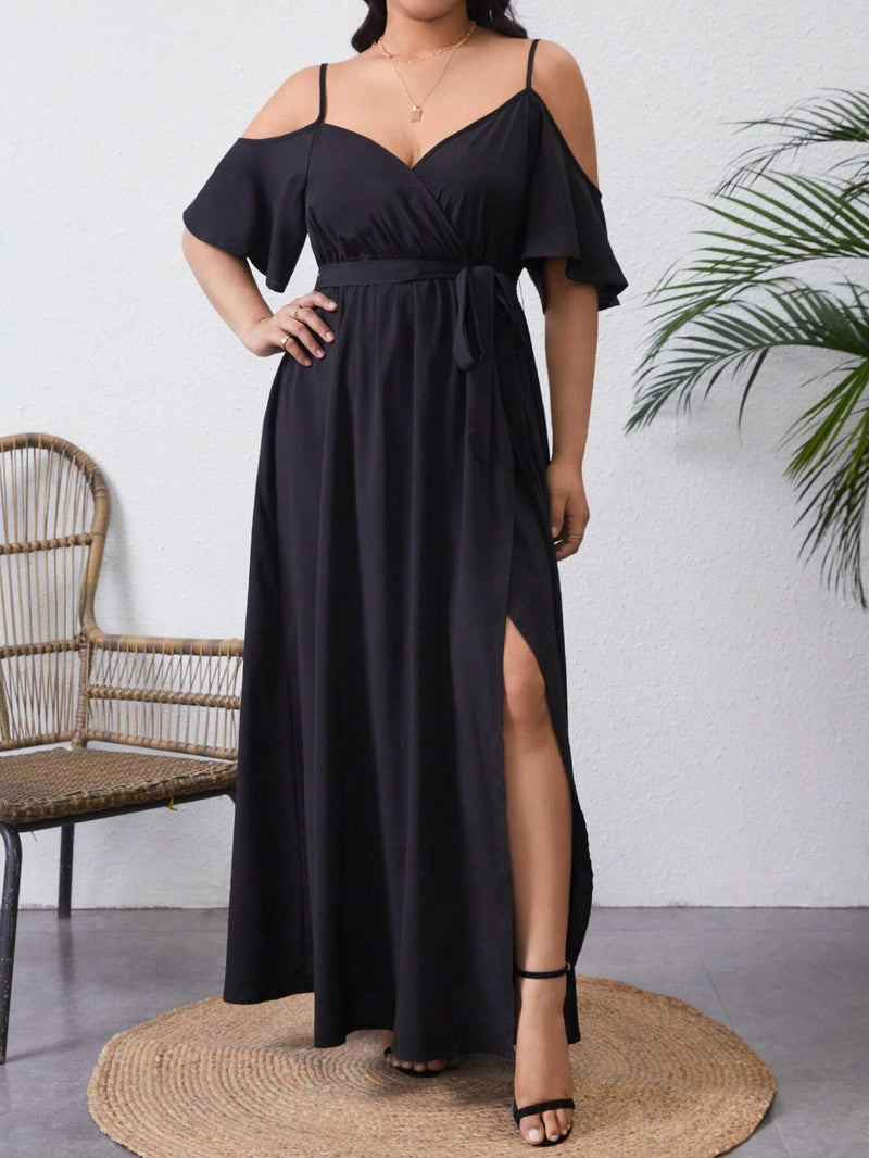 Vestido Longo Charmoso com Alças Finas Plus Size