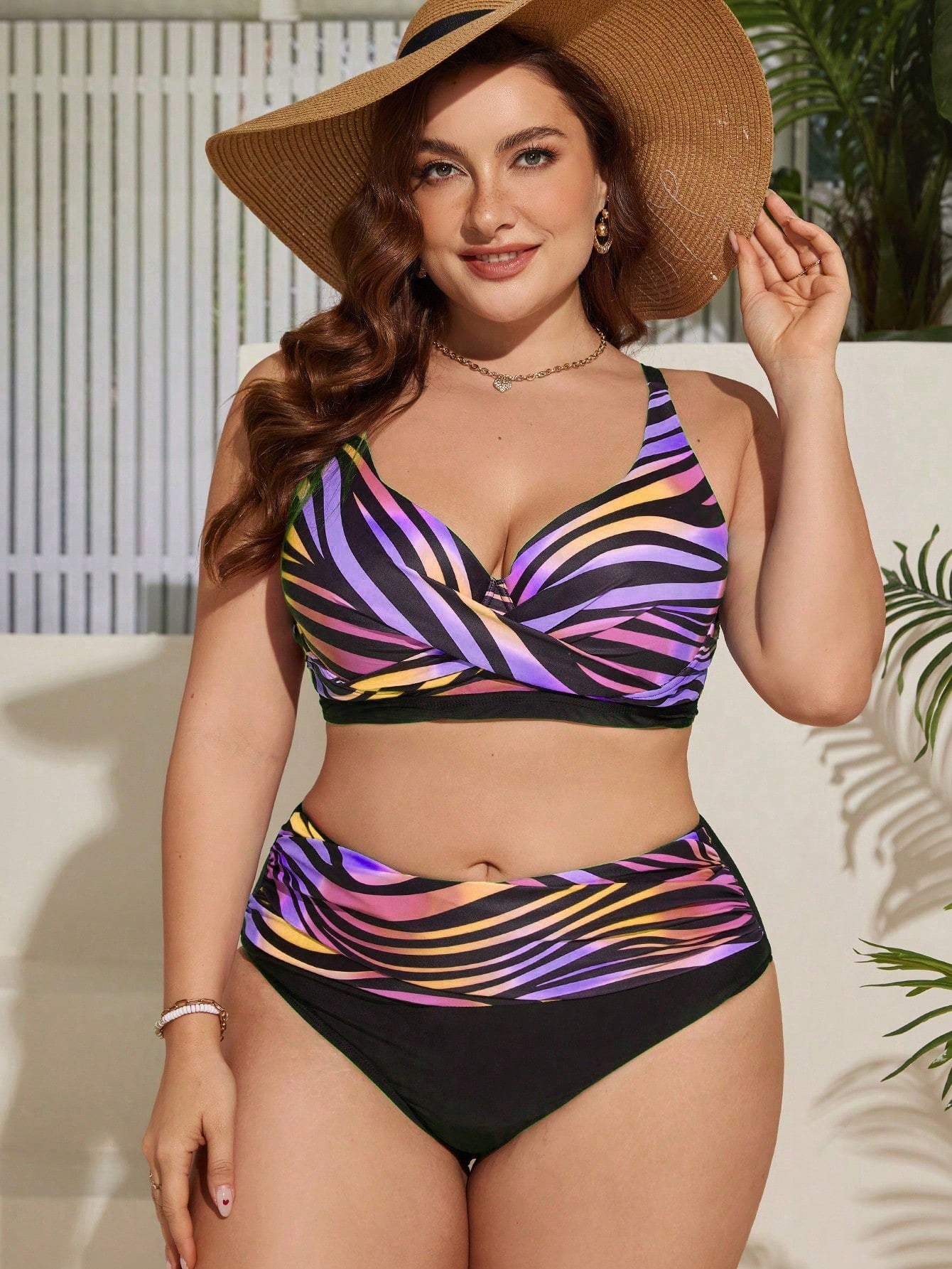 Biquini Feminino Estampa de Tigre Colorido Arianny Plus Size