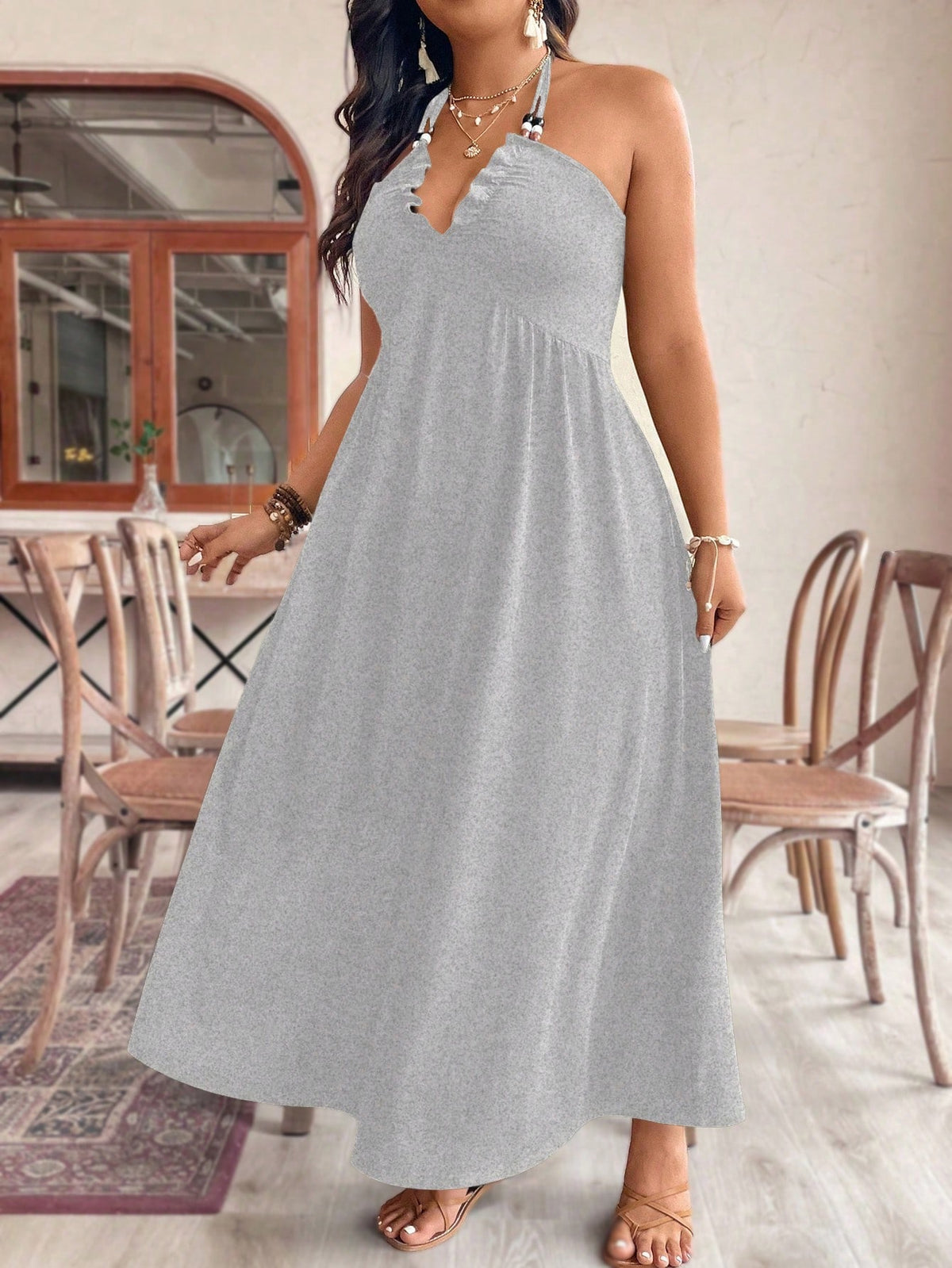 Vestido Feinino Longo Decote em V Giulia Plus Size