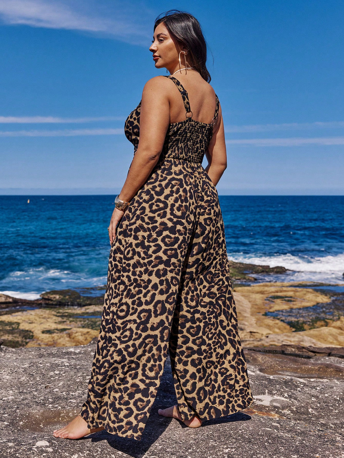 Macacão Feminino Estampado de Onça Estilo Tropical Lina Plus Size