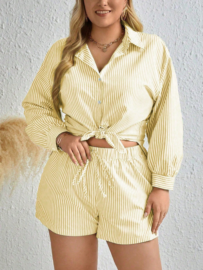 Conjunto Listrado Shorts e Camisa Camilla Plus Size